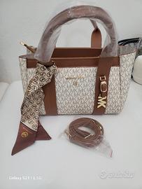 borsa e portafoglio di Michael kors 