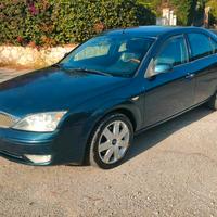 Ford Mondeo 2.2 TDCi Diesel GHIA - Gancio Traino