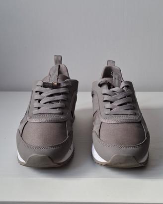 sneaker unisex