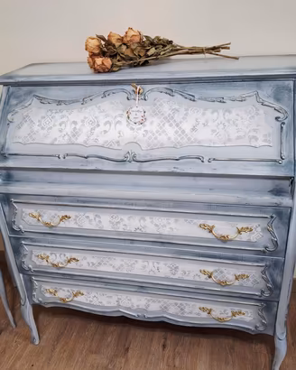 Cassettone  con comodini