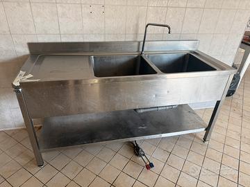 Lavandino a due vasche