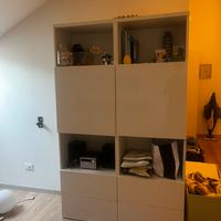 Libreria IKEA BESTA