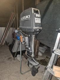 Motore fuoribordo Suzuki DT30 1998