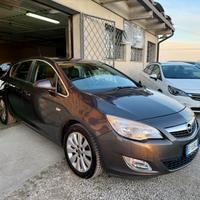 Opel Astra 1.7 CDTI 110CV 5 porte Cosmo