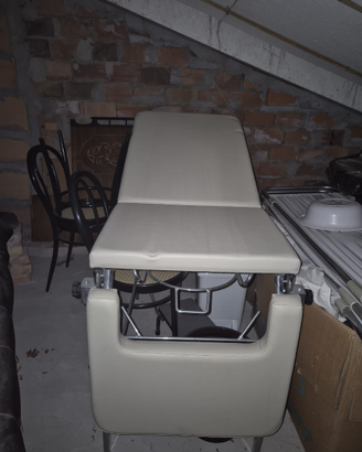 Lettini per ambulatorio trasformabili in ginecolog