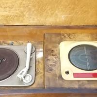 Radio con Giradischi