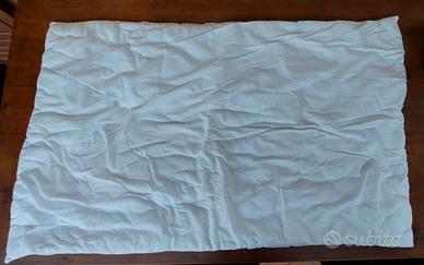 Piumino sintetico per culla