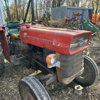 TRATTORE MASSEY FERGUSON 133