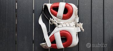 caschetto boxe adidas adistar