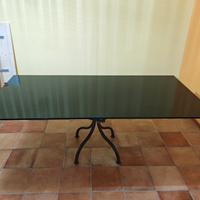 Tavolo di pregio CANTORI ferro battuto e vetro