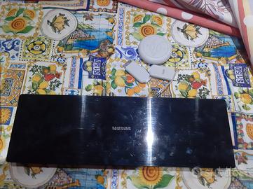 One connect per TV Samsung Q8C 55"