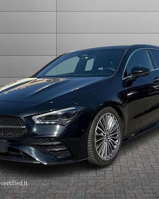 Mercedes-Benz CLA Shooting Brake 200 d AMG Li...