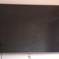 tv Hisense 82