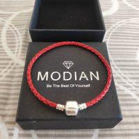 Elegante bracciale in pelle rossa