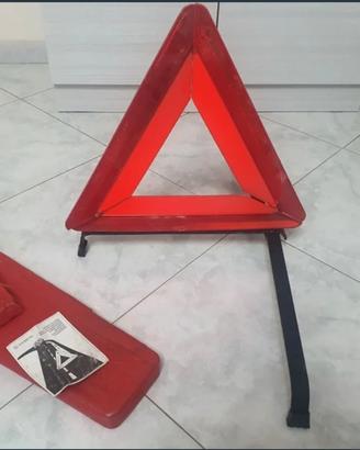 Triangoli per auto