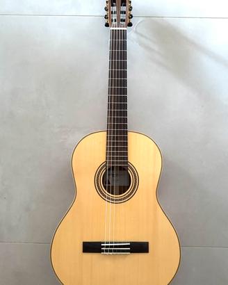 Chitarra classica top abete massello