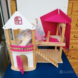 casa delle bambole e mobili in legno