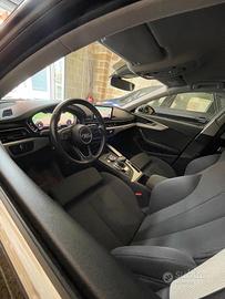 Audi A4 2.0 TDI 150 CV S tronic Business Sport