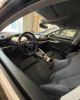 Audi A4 2.0 TDI 150 CV S tronic Business Sport