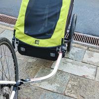 carrellino rimorchio bambini