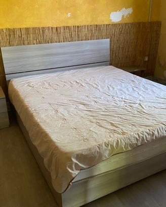 Camera da letto matrimoniale