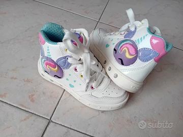 Sneakers geox bambina n.28 pari al nuovo