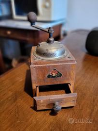 MACINA PEPE ANTICA DIENES PEDE