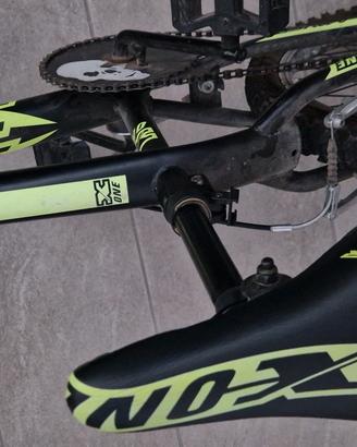 Bici BMX modello X-One