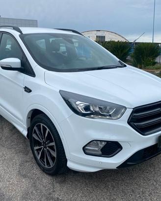 Ford Kuga 1.5 TDCI 120 CV S&S 2WD ST-Line