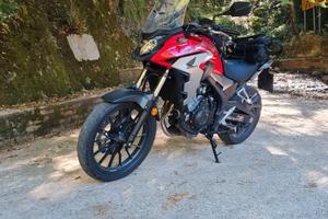 Honda CB500X 2020 - 9.000 km + casco SHOEI e kit