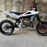 Husqvarna sm 125 2011