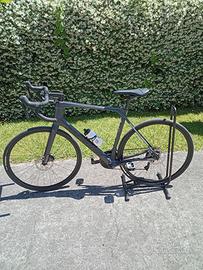 Bici da corsa in carbonio  Scultura Endurance 5000