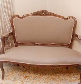 Divano veneziano restaurato