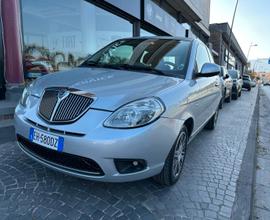 Lancia Ypsilon 1.3 MJT 75 CV Platinum