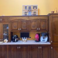 Dispensa compresa di frigo