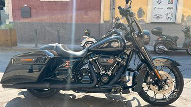 Harley-davidson Touring Road King