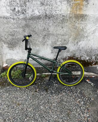 Bici bmx da ragazzo