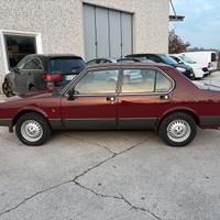 Alfa romeo alfetta 2.0