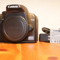 Canon EOS 1000D + batteria e caricatore