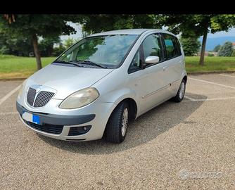 lancia musa 1300 Mtj