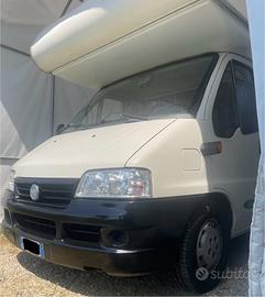 MC Louis glen 560 7 posti letto