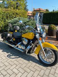 Honda shadow 750