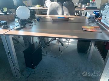 Scrivania testa di moro