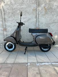 Vespa 50