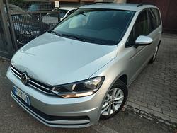 VOLKSWAGEN TOURAN 2018 DIESEL 7POSTI EURO6B GARANZ