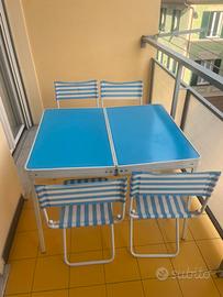 Tavolino da pic nic con sedie