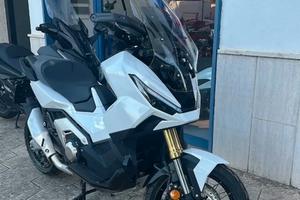 Honda XAdv750 A2