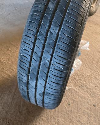 Gomme e cerchi in ferro fiat panda  165-65-14