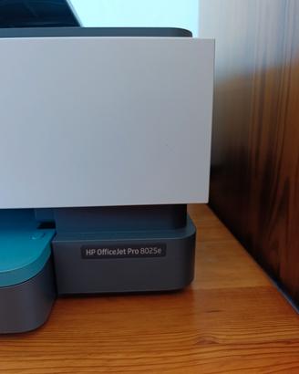 Stampante multifunzione HP OfficeJet Pro 8025