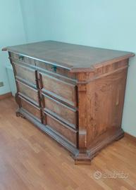 cassettone antico in legno massello